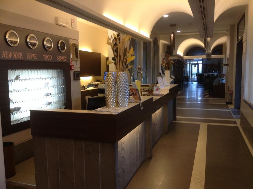 Hotel Fiera Wellness & Spa Болонья Экстерьер фото