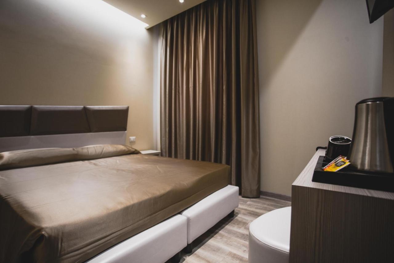 Hotel Fiera Wellness & Spa Болонья Экстерьер фото