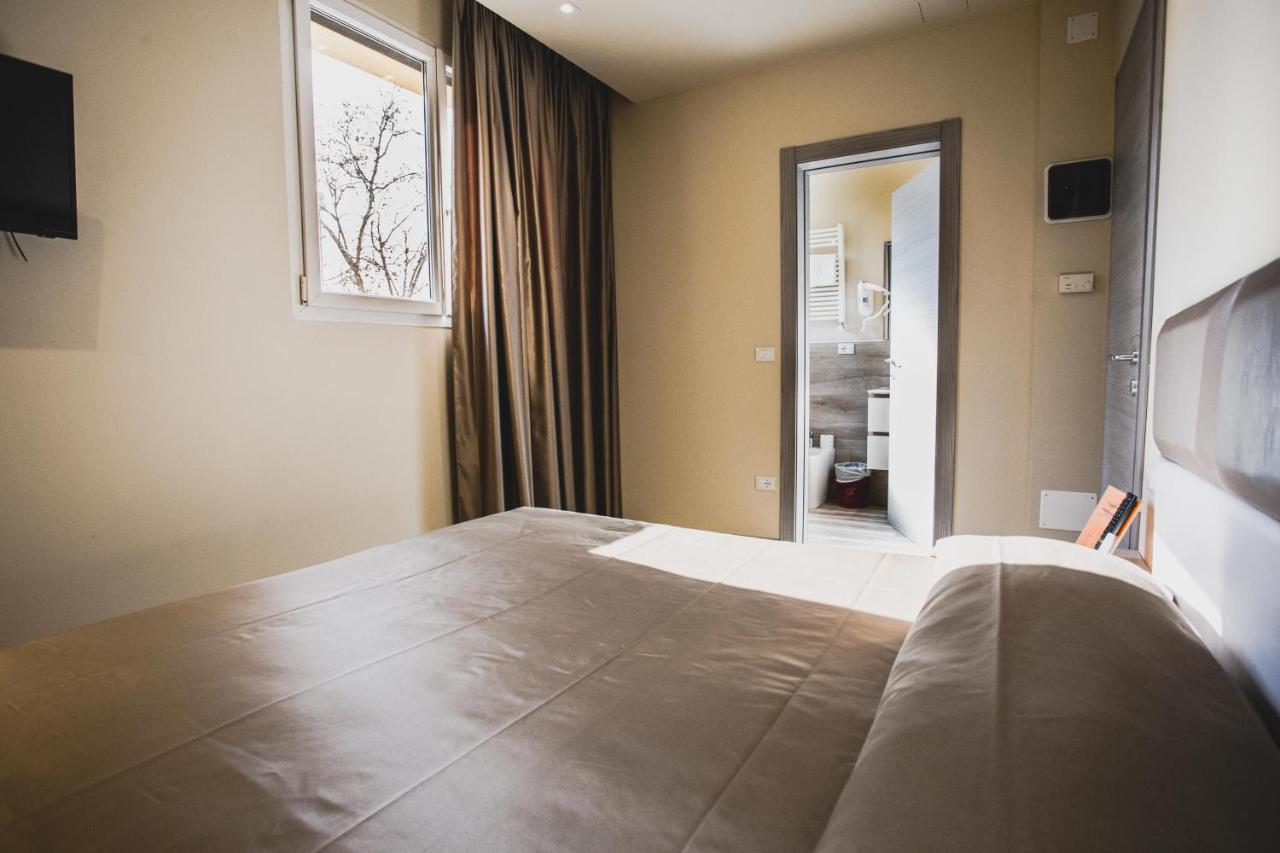 Hotel Fiera Wellness & Spa Болонья Экстерьер фото